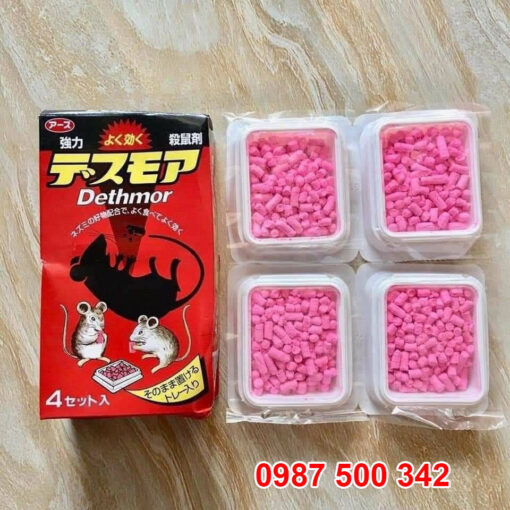 Thuốc viên diệt chuột Dethmor của Nhật Bản hộp 4 vỉ là sản phẩm thuốc diệt chuột đa liều, chuột ăn từ 1 đến 3 ngày mới chết.