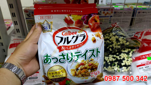 Ngũ cốc Calbee mẫu mới 750g nội địa Nhật Bản