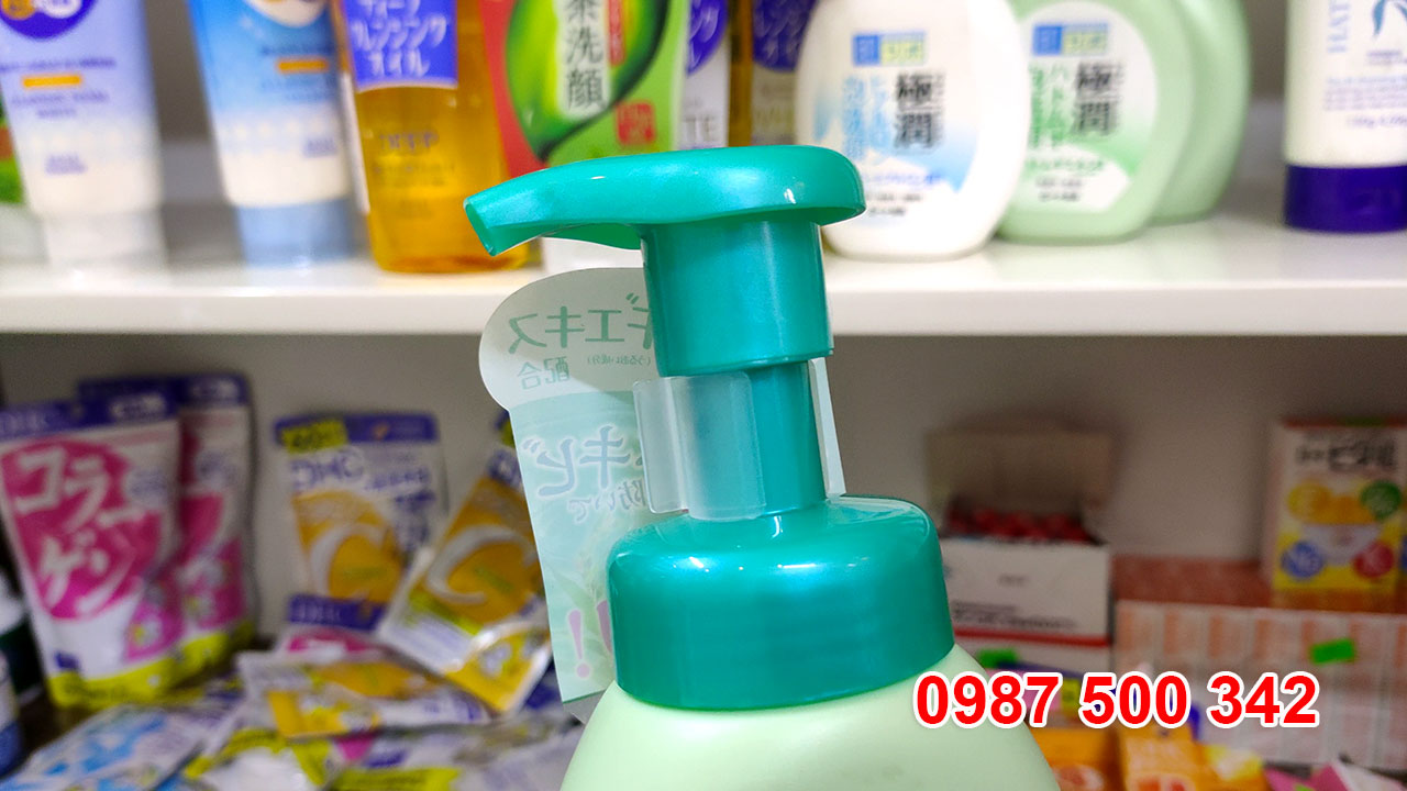 Sữa rửa mặt tạo bọt Hada Labo Nhật Bản dạng tạo bọt sẵn tiện lợi