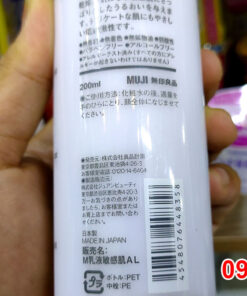 Sữa dưỡng ẩm chăm sóc da Muji Moisturizing Milk Light 200ml Made in Japan