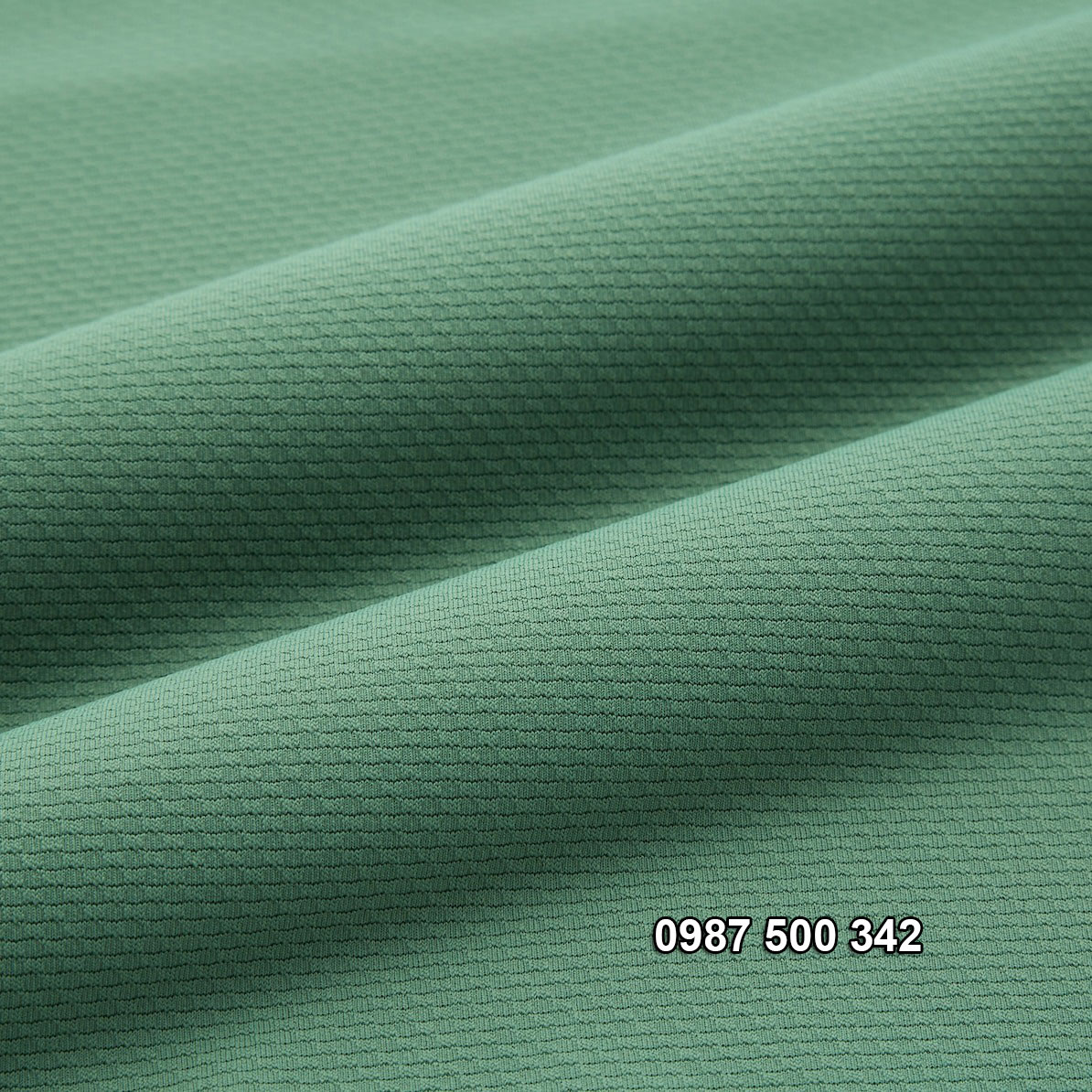 Ảnh chi tiết vải áo chống nắng Uniqlo 2022 mã 444531 màu xanh lá 55 GREEN 