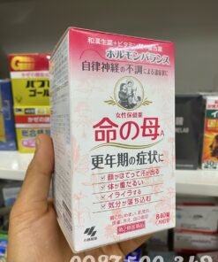 Trên tay sản phẩm Viên uống tiền mãn kinh Kobayashi