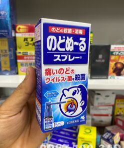 Trên tay sản phẩm Xịt họng Kobayashi 15ml Nhật Bản